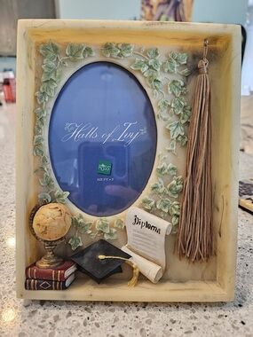 Russ Halls of Ivy Graduation Picture Frame 3.5x5 Shadow Box Tassel Diploma